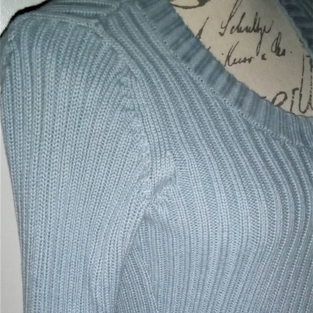 NEW Talbots Scoop Neck 3/4 Sleeve Sweater ICE Blue Petite - Picture 4 of 7